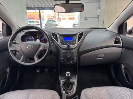 HYUNDAI HB 20 Sedan 1.6 16V 4P FLEX COMFORT PLUS, Foto 8
