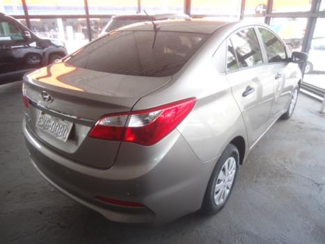 HYUNDAI HB 20 Sedan 1.0 12V 4P FLEX COMFORT PLUS, Foto 6