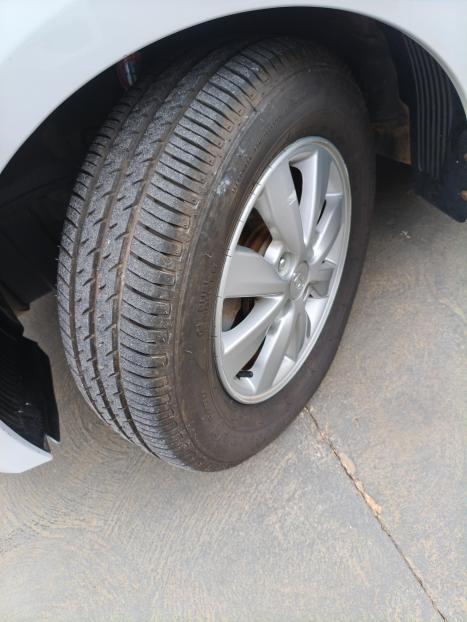 HYUNDAI HB 20 Sedan 1.6 16V 4P FLEX COMFORT PLUS AUTOM�TICO, Foto 8