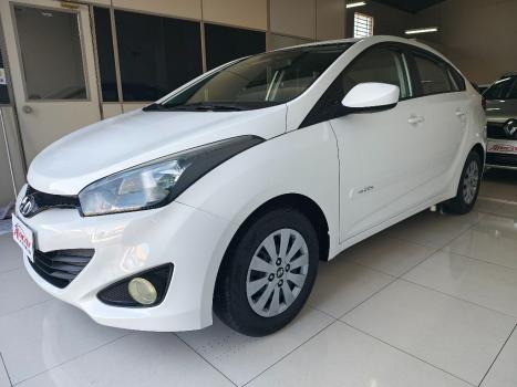 HYUNDAI HB 20 Sedan 1.6 16V 4P FLEX COMFORT PLUS, Foto 2