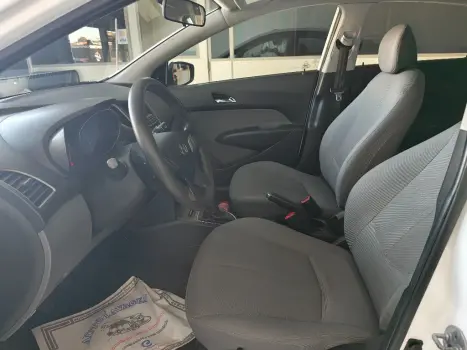 HYUNDAI HB 20 Sedan 1.6 16V 4P FLEX COMFORT PLUS, Foto 4