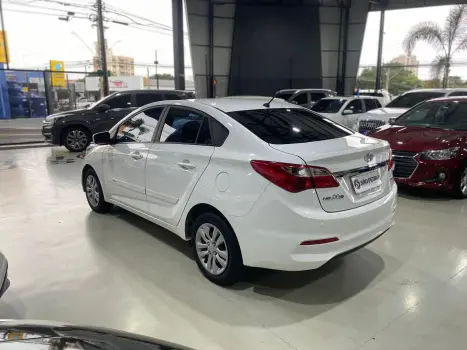 HYUNDAI HB 20 Sedan 1.6 16V 4P FLEX COMFORT PLUS AUTOM�TICO, Foto 5