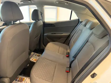 HYUNDAI HB 20 Sedan 1.0 12V 4P FLEX TGDI TURBO COMFORT AUTOM�TICO, Foto 14