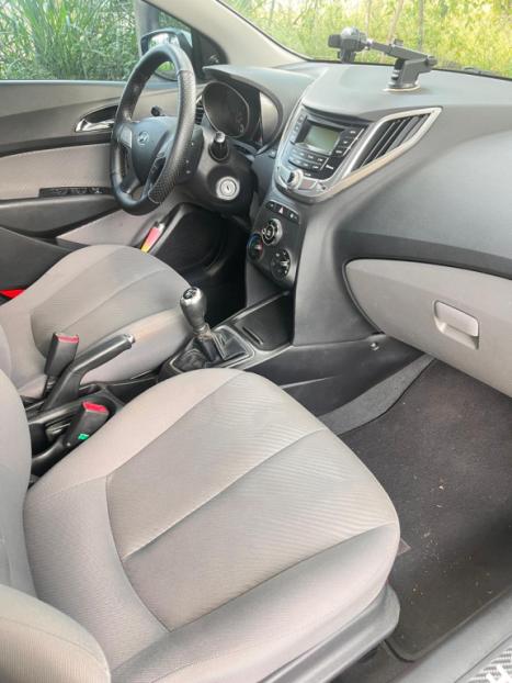 HYUNDAI HB 20 Sedan 1.6 16V 4P FLEX COMFORT PLUS, Foto 5