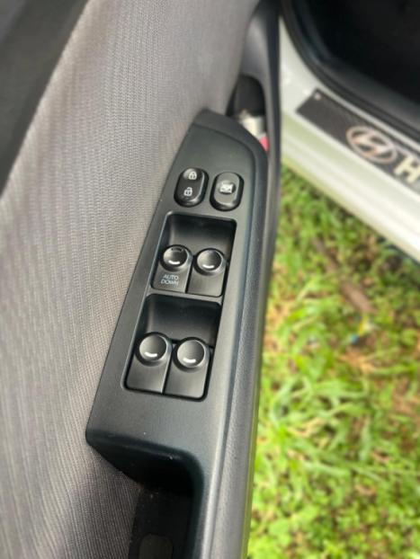 HYUNDAI HB 20 Sedan 1.6 16V 4P FLEX COMFORT PLUS, Foto 8