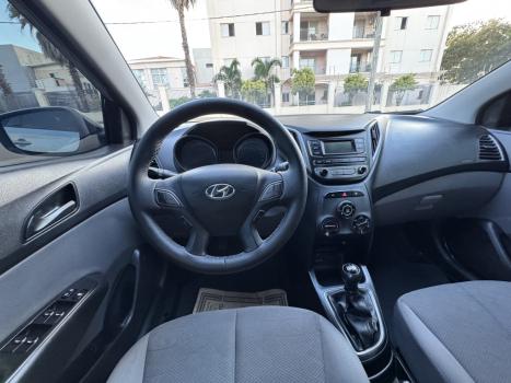 HYUNDAI HB 20 Sedan 1.0 12V 4P FLEX COMFORT PLUS, Foto 7