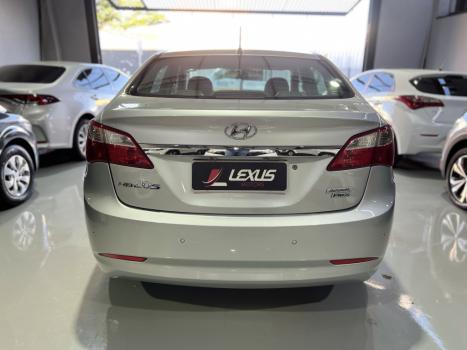 HYUNDAI HB 20 Sedan 1.6 16V 4P FLEX PREMIUM AUTOM�TICO, Foto 3