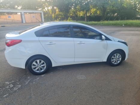 HYUNDAI HB 20 Sedan 1.0 12V 4P FLEX COMFORT STYLE, Foto 3