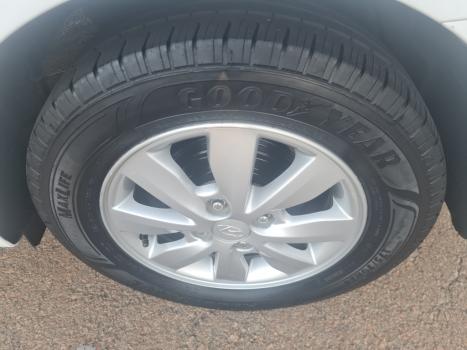 HYUNDAI HB 20 Sedan 1.0 12V 4P FLEX COMFORT STYLE, Foto 10