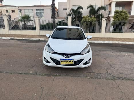 HYUNDAI HB 20 Sedan 1.0 12V 4P FLEX COMFORT STYLE, Foto 2