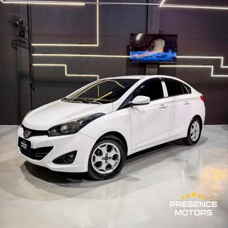 HYUNDAI HB 20 Sedan 1.0 12V 4P FLEX COMFORT PLUS, Foto 2