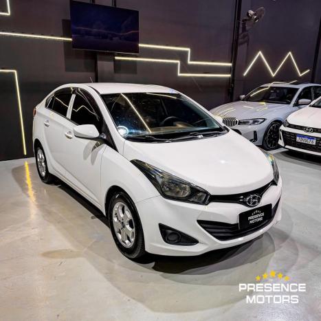HYUNDAI HB 20 Sedan 1.0 12V 4P FLEX COMFORT PLUS, Foto 4