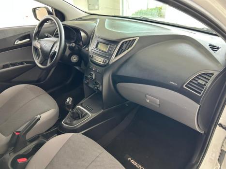 HYUNDAI HB 20 Sedan 1.0 12V 4P FLEX COMFORT STYLE, Foto 8