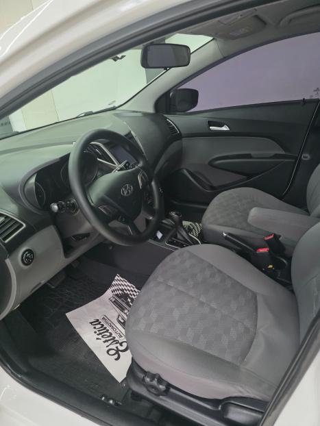 HYUNDAI HB 20 Sedan 1.6 16V 4P FLEX COMFORT STYLE AUTOM�TICO, Foto 2