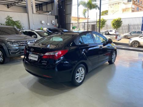 HYUNDAI HB 20 Sedan 1.6 16V 4P FLEX PREMIUM AUTOM�TICO, Foto 5
