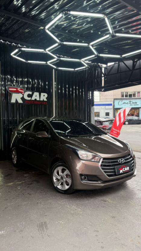 HYUNDAI HB 20 Sedan 1.6 16V 4P FLEX COMFORT PLUS AUTOM�TICO, Foto 2