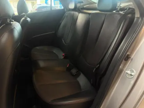 HYUNDAI HB 20 Sedan 1.6 16V 4P FLEX COMFORT PLUS, Foto 13