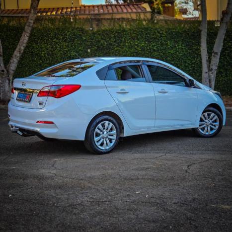 HYUNDAI HB 20 Sedan 1.6 16V 4P FLEX COMFORT AUTOM�TICO, Foto 7