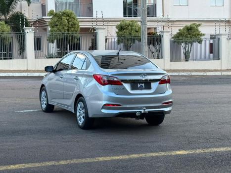 HYUNDAI HB 20 Sedan 1.0 12V 4P FLEX COMFORT PLUS, Foto 4