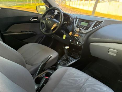 HYUNDAI HB 20 Sedan 1.6 16V 4P FLEX COMFORT PLUS, Foto 4