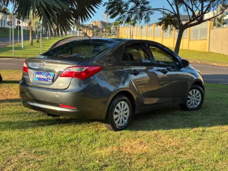 HYUNDAI HB 20 Sedan 1.6 16V 4P FLEX COMFORT PLUS, Foto 8