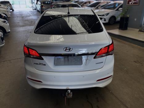 HYUNDAI HB 20 Sedan 1.6 16V 4P FLEX COMFORT PLUS AUTOM�TICO, Foto 4