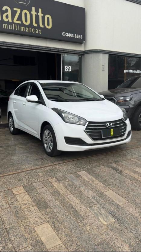 HYUNDAI HB 20 Sedan 1.0 12V 4P FLEX COMFORT PLUS, Foto 4