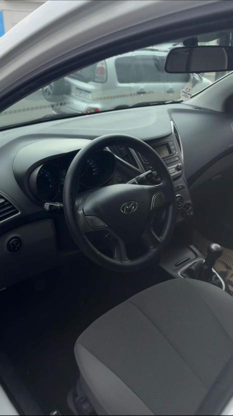 HYUNDAI HB 20 Sedan 1.0 12V 4P FLEX COMFORT PLUS, Foto 8