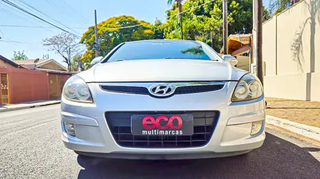 HYUNDAI I30 2.0 16V 4P GLS, Foto 2