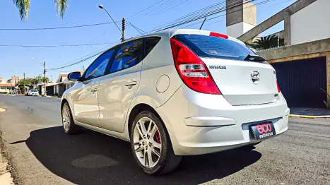 HYUNDAI I30 2.0 16V 4P GLS, Foto 5