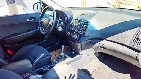 HYUNDAI I30 2.0 16V 4P GLS, Foto 9