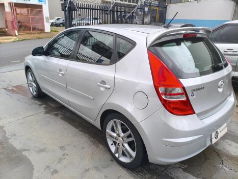 HYUNDAI I30 2.0 16V 4P, Foto 4