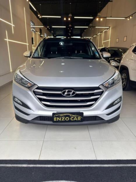 HYUNDAI Tucson 1.6 16V 4P T-GDI GLS ECOSHIFT AUTOMÁTICO, Foto 2 HYUNDAI Tucson 1.6 16V 4P T-GDI GLS ECOSHIFT AUTOMÁTICO, Foto 2