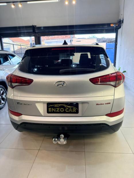 HYUNDAI Tucson 1.6 16V 4P T-GDI GLS ECOSHIFT AUTOMÁTICO, Foto 5 HYUNDAI Tucson 1.6 16V 4P T-GDI GLS ECOSHIFT AUTOMÁTICO, Foto 5