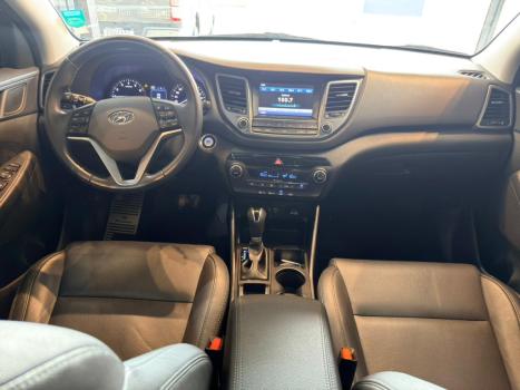HYUNDAI Tucson 1.6 16V 4P T-GDI GLS ECOSHIFT AUTOMÁTICO, Foto 7 HYUNDAI Tucson 1.6 16V 4P T-GDI GLS ECOSHIFT AUTOMÁTICO, Foto 7