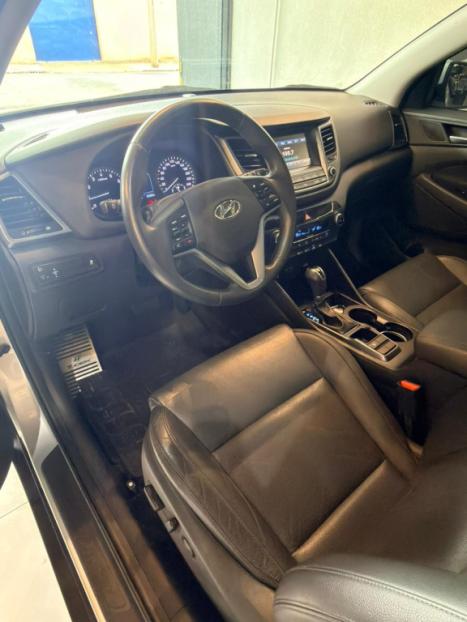 HYUNDAI Tucson 1.6 16V 4P T-GDI GLS ECOSHIFT AUTOMÁTICO, Foto 10 HYUNDAI Tucson 1.6 16V 4P T-GDI GLS ECOSHIFT AUTOMÁTICO, Foto 10