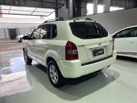 HYUNDAI Tucson 2.0 16V 4P GLS-B AUTOMÁTICO, Foto 5 HYUNDAI Tucson 2.0 16V 4P GLS-B AUTOMÁTICO, Foto 5