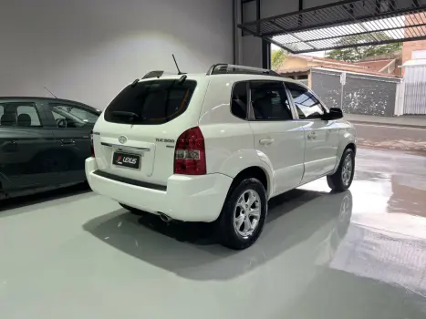 HYUNDAI Tucson 2.0 16V 4P GLS-B AUTOMÁTICO, Foto 6 HYUNDAI Tucson 2.0 16V 4P GLS-B AUTOMÁTICO, Foto 6