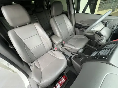 HYUNDAI Tucson 2.0 16V 4P GLS-B AUTOMÁTICO, Foto 14 HYUNDAI Tucson 2.0 16V 4P GLS-B AUTOMÁTICO, Foto 14