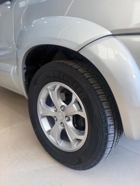 HYUNDAI Tucson 2.0 16V 4P GL, Foto 4