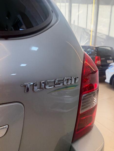 HYUNDAI Tucson 2.0 16V 4P GL, Foto 8