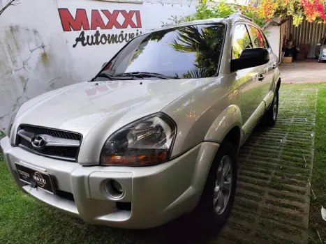 HYUNDAI Tucson 2.0 16V 4P GL, Foto 14