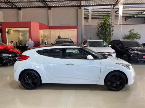 HYUNDAI Veloster 1.6 16V 3P AUTOMÁTICO, Foto 4 HYUNDAI Veloster 1.6 16V 3P AUTOMÁTICO, Foto 4