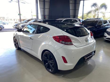HYUNDAI Veloster 1.6 16V 3P AUTOMÁTICO, Foto 5 HYUNDAI Veloster 1.6 16V 3P AUTOMÁTICO, Foto 5
