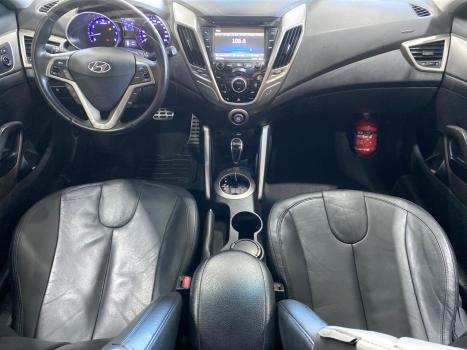 HYUNDAI Veloster 1.6 16V 3P AUTOMÁTICO, Foto 11 HYUNDAI Veloster 1.6 16V 3P AUTOMÁTICO, Foto 11