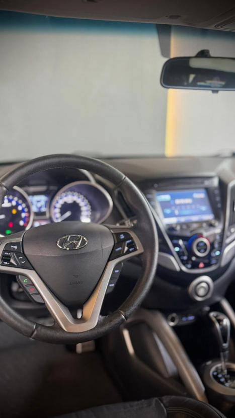 HYUNDAI Veloster 1.6 16V 3P AUTOM�TICO, Foto 9