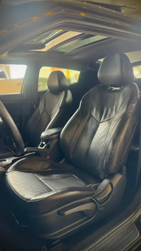 HYUNDAI Veloster 1.6 16V 3P AUTOM�TICO, Foto 14