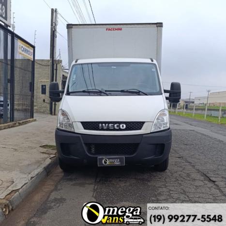 IVECO Daily 2.3 HPI DIESEL 30S13 CITY BAÚ, Foto 2 IVECO Daily 2.3 HPI DIESEL 30S13 CITY BAÚ, Foto 2