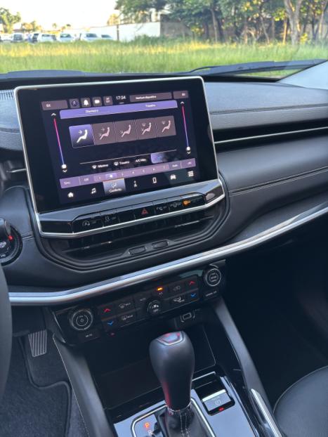 JEEP Commander 1.3 16V 4P FLEX T270 LONGITUDE TURBO AUTOM�TICO AT6, Foto 4