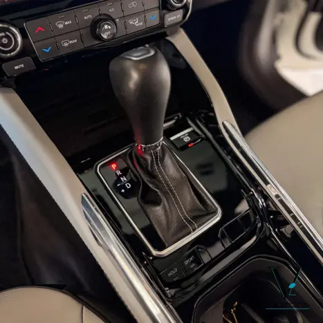 JEEP Commander 1.3 16V 4P FLEX T270 OVERLAND TURBO AUTOM�TICO AT6, Foto 17